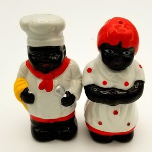 Vintage Black Americana salt and pepper shakers